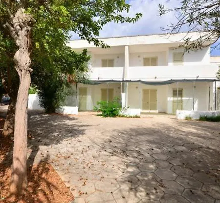 Holiday home Ligustro *