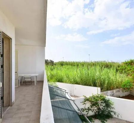 Holiday home Ligustro