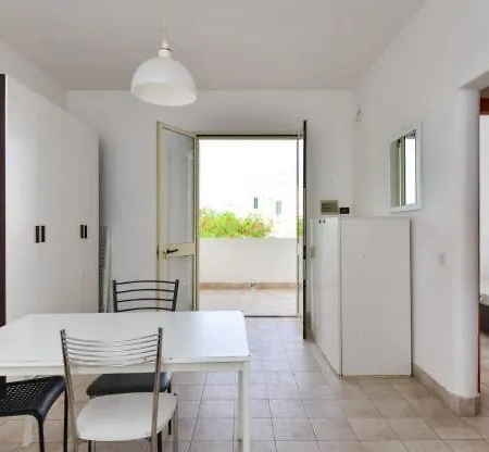 Holiday home Ligustro